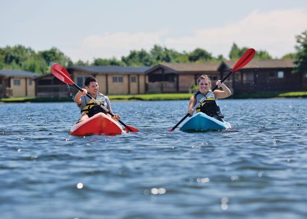Готель Dacre Lakeside Park Brandesburton Екстер'єр фото